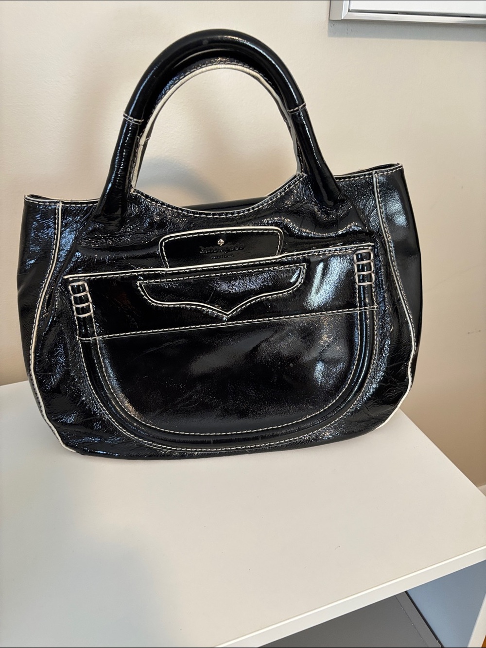 Kate Spade NY/ black patent handbag